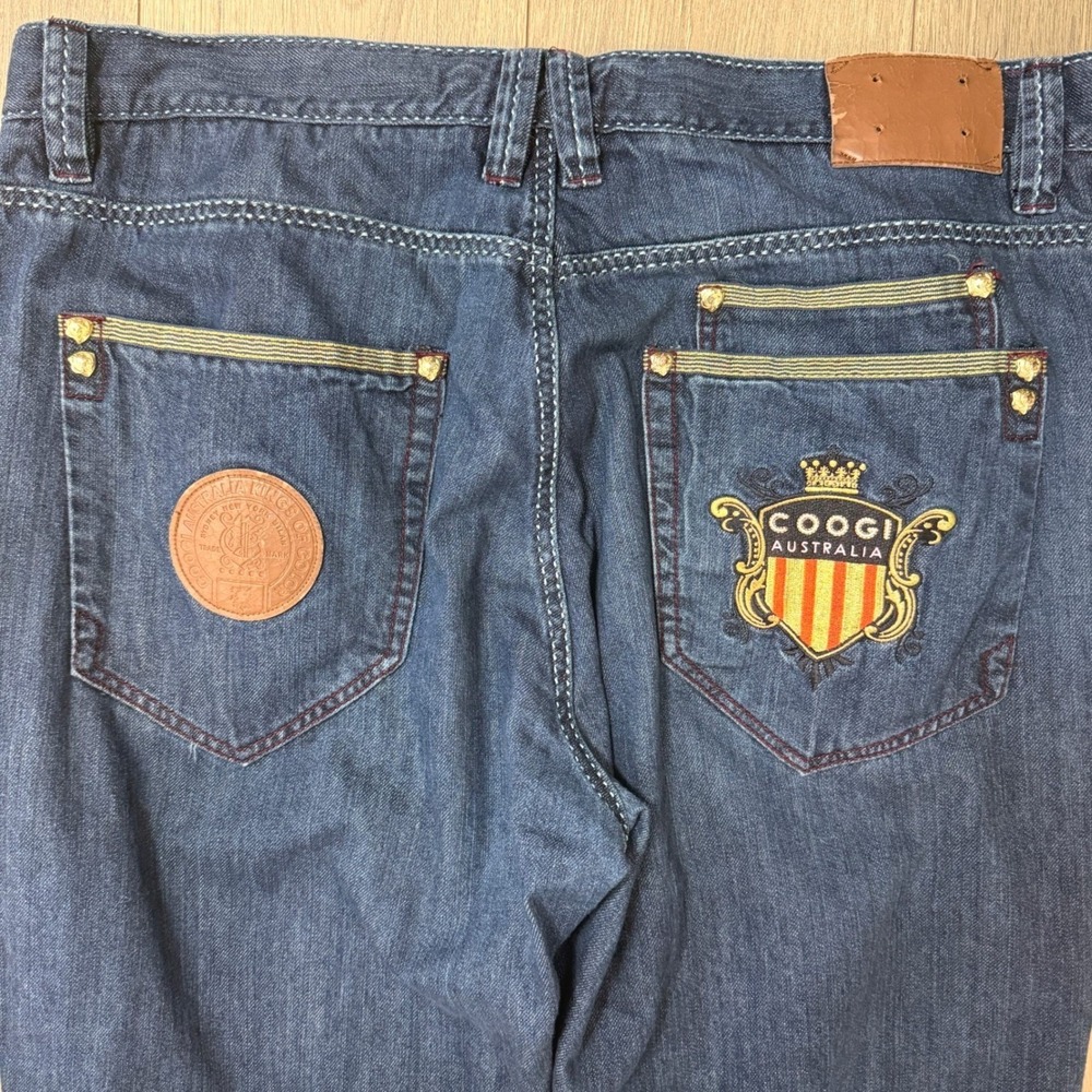 Coogi Relaxed Fit Jeans Embroidered Crest Zip Pocket Blue Denim Mens 42